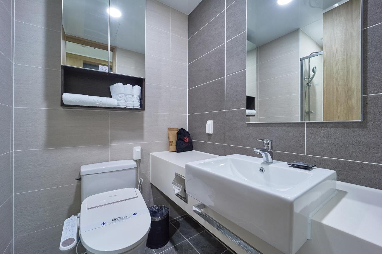 Jeonju Signature Hotel מראה חיצוני תמונה