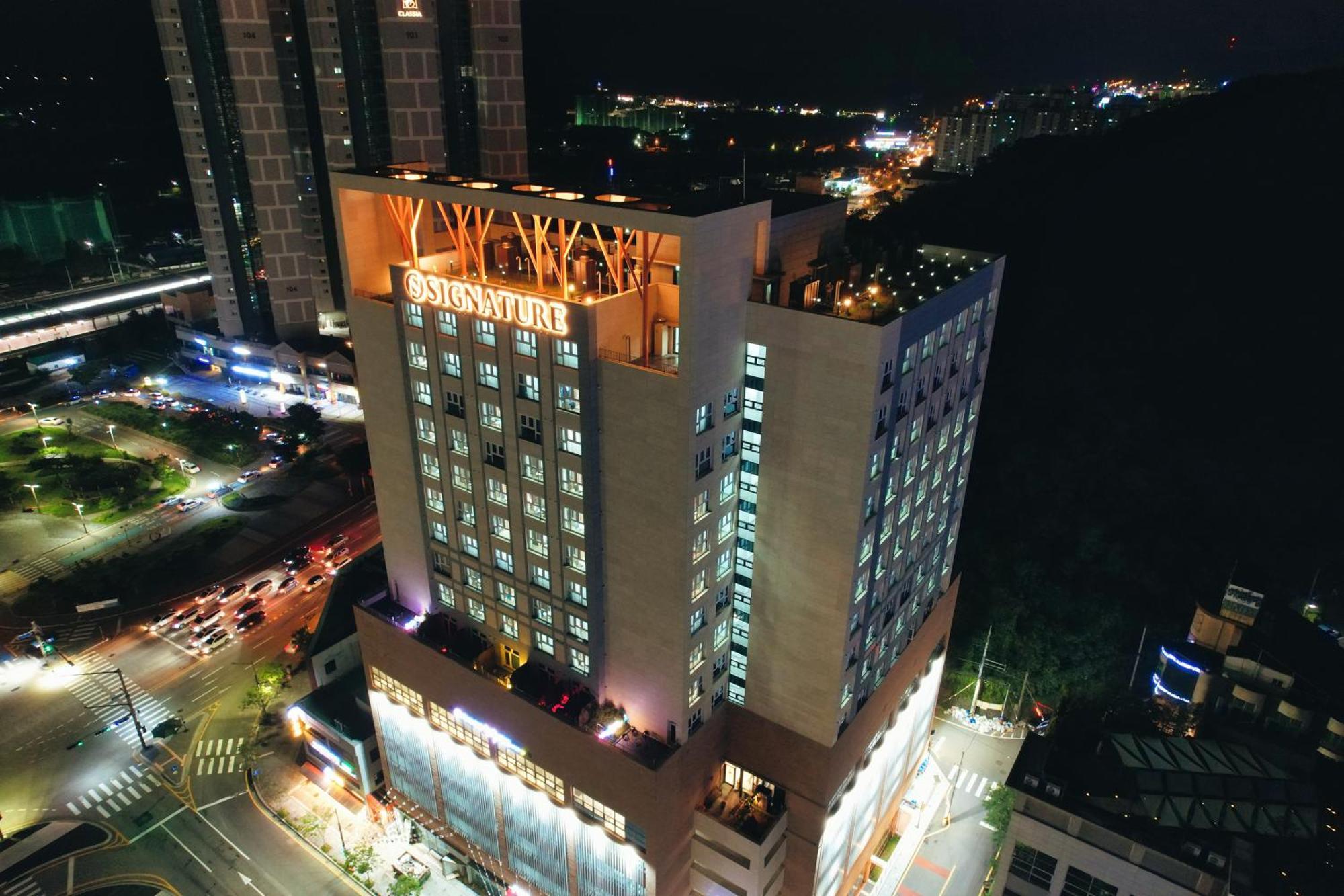 Jeonju Signature Hotel מראה חיצוני תמונה