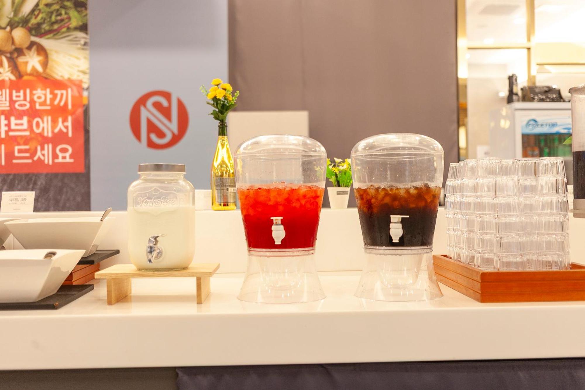 Jeonju Signature Hotel מראה חיצוני תמונה